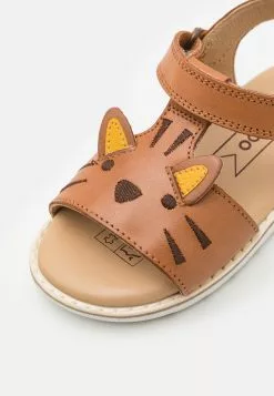 Friboo Leather - Sandalen - Cognac -Frib Kleding Winkel 0379aa417d704eff998b2ae7670ec427