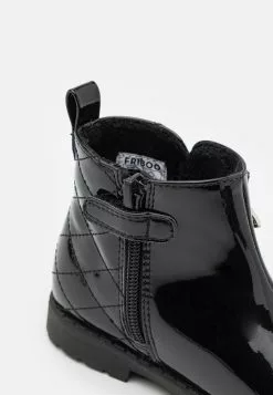 Friboo Korte Laarzen - Black -Frib Kleding Winkel 11c8357832f0485095d01ec5a3af8a86