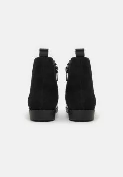 Friboo Leather - Korte Laarzen - Black 8 Friboo Leather - Korte Laarzen - Black -Frib Kleding Winkel 170d1ee12c8b49e9a12d4c5c65ba0d99