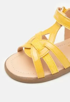 Friboo Sandalen - Yellow -Frib Kleding Winkel 3b63bc3f180f4619a75308849ff8cd55