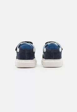 Friboo Leather - Sneakers Laag - Dark Blue -Frib Kleding Winkel 3bfb2547e8ee4693a09e0d5df2935f9a