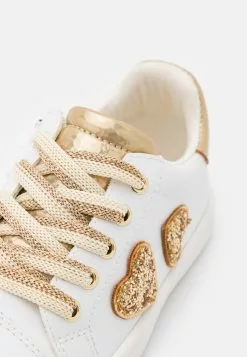 Friboo Sneakers Laag - White -Frib Kleding Winkel 5505164fde1945d49682ed81821a514c