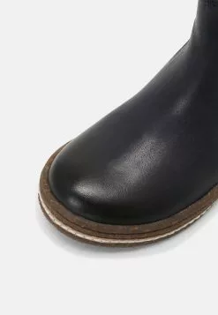 Friboo Leather Booties - Korte Laarzen - Dark Blue 11 Friboo Leather Booties - Korte Laarzen - Dark Blue -Frib Kleding Winkel 6689351e067b410585c36469e80cc785