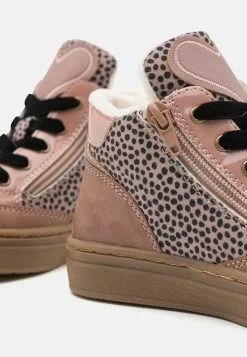 Friboo Sneakers Hoog - Pink -Frib Kleding Winkel 6b14b39dfe0a4097b65bc2fcd48482b4
