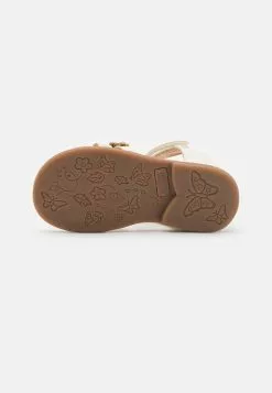 Friboo Sandalen - Off-White -Frib Kleding Winkel 916a7d8b382e4a138f0100f272febc49