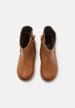 Friboo Leather - Korte Laarzen - Cognac -Frib Kleding Winkel a2697fe8e31e435293794f978dea0da9