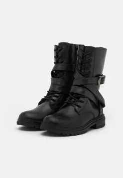 Friboo Leather - Veterlaarzen - Black -Frib Kleding Winkel b67407c76ada48aaa2c89da07f90a17f