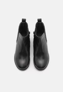 Friboo Leather - Korte Laarzen - Black 9 Friboo Leather - Korte Laarzen - Black -Frib Kleding Winkel bc6224f9001f4d628911f8ad663527b2