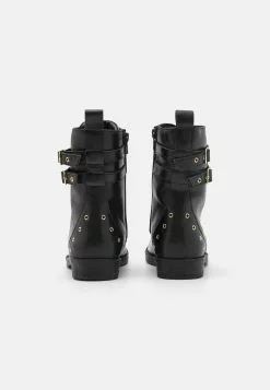 Friboo Leather Booties - Veterboots - Black -Frib Kleding Winkel ce3677e3fb4f4602a732ba52cd39d853