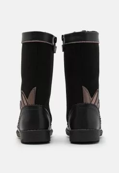 Friboo Laarzen - Black -Frib Kleding Winkel e28ac74c8ef74308a1057ddcd27288cf